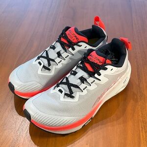 Altra Wild 3 Grey & Coral Running Shoes